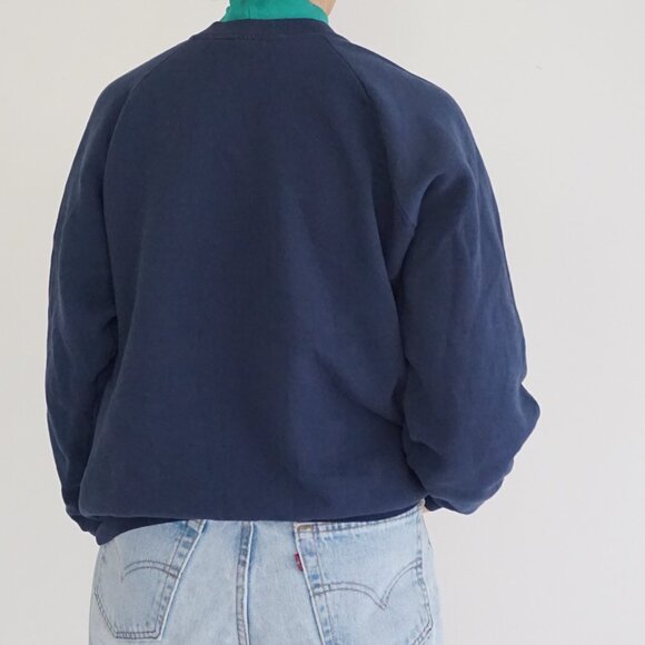 Vintage Fruit Loom Navy Butterfly Graphic Mockneck 90's Sweatshirt XL - Picture 2 of 10